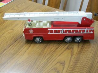 Vintage Tonka Aerial Ladder Fire Truck Engine w All Ladders 1970s 2