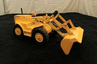 Vintage Ertl Cat Caterpillar 944 Traxcavator Loader,  Scale Model,  8 In Cast Iron