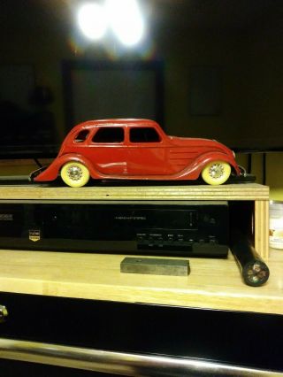 Kingsbury Chrysler Airflow 1935 model pressed steel sedan windup toy car Antique 6