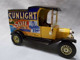 Matchbox Models Of Yesteryear Y12 - 3 1912 Model T Van Sunlight Seife Issue 2