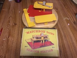 Matchbox Gift Set Mg - 1 Service Station In Type D Box