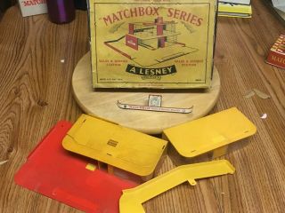 Matchbox Gift Set Service Station In Type C Box