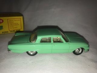 Dinky Toys 148 Ford Fairlane.