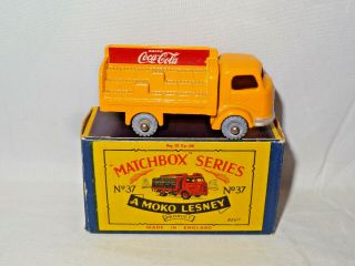 A Matchbox Model 37a Karrier Bantam 2 Ton " Coca - Cola " Lorry Uneven Cases Vnmib