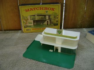 Matchbox Bp Sales & Service Station Mg - 1 - B - 2