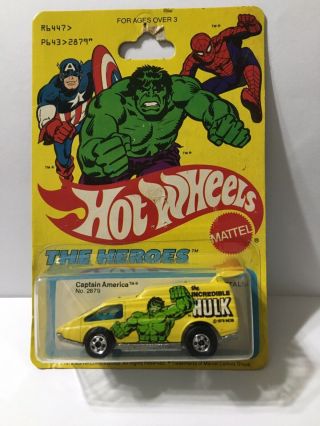 1978 Hot Wheels The Heroes Incredible Hulk Error On Yellow Captain America Card