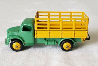 Dinky Toys Meccano Ltd.  England DODGE FARM PRODUCE WAGON TRUCK 30n 50 ' s 5