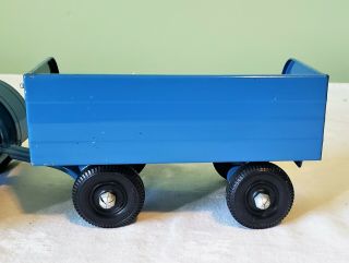 Early Tonka Toys Caterpillar AIRLINES TRACTOR & LUGGAGE CART 60 ' s V RARE 8