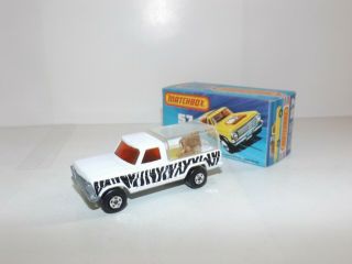 MATCHBOX S/F NO.  57C FORD PICK UP WILD LIFE TRUCK WHITE,  BROWN LION CLEAR CAP MIB 2