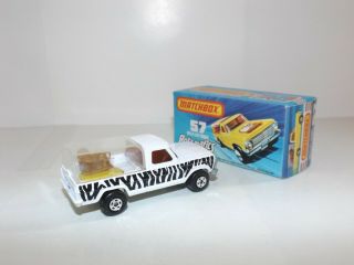 MATCHBOX S/F NO.  57C FORD PICK UP WILD LIFE TRUCK WHITE,  BROWN LION CLEAR CAP MIB 4