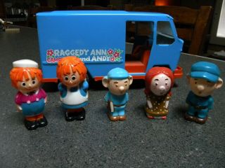 No Windows??? Buddy L 60s Raggedy Ann And Andy Camper With 5 Figures