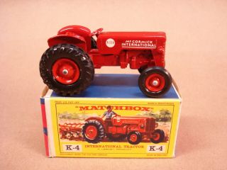 Lesney Matchbox King Size K - 4 International Tractor