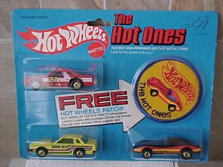 Hot Wheels 1981 The Hot Ones 3 Car Set With Patch