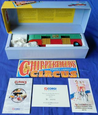 Vintage Corgi Classic Diecast Chipperfields Circus Horse Transporter Model Toy