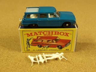 Old Lesney Matchbox 42 Studebaker Lark Wagonaire Box