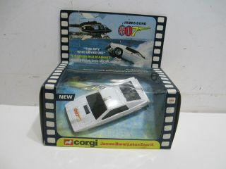 Corgi 269 James Bond Lotus Esprit - - - - The Spy Who Loved Me