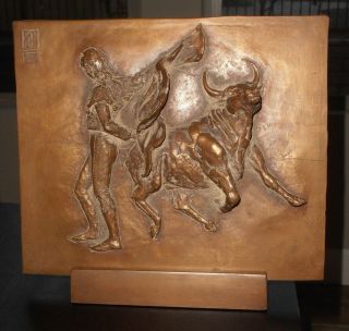 Dimensional Bronze Sculpture - Bullfight By Nancy Du Pont Twyman