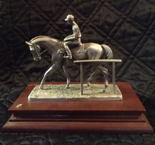 Hudson Chilean Paddock Walk Pewter Figurine Petitto Thoroughbred Racehorse