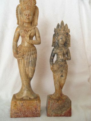 Khmer Cambodia Angkor Devatas Goddess 